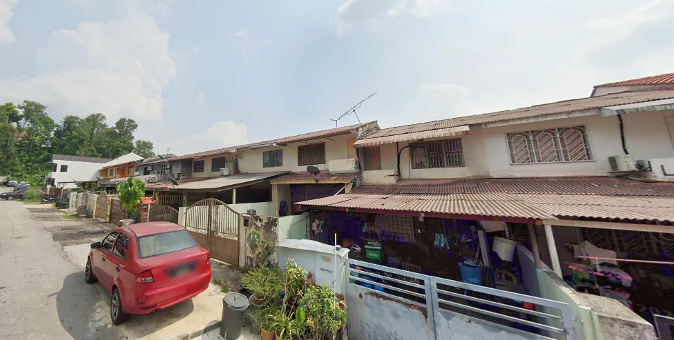 2 Storey House near UTAR City Campus Taman Rakan Kajang (Best Deal)